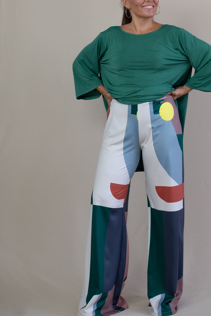 Pantalón MANOLITA de Lycra Estampada Cara