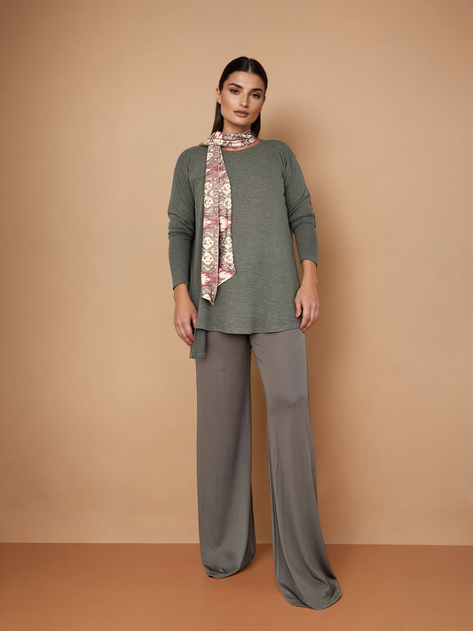 Pantalón MANOLITA Básico Crepe Verde Militar