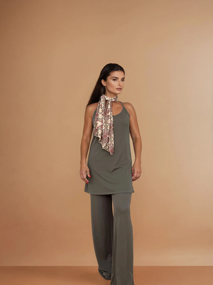 Pantalón MANOLITA Básico Crepe Verde Militar